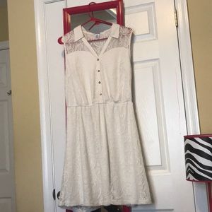 A white casual dress!